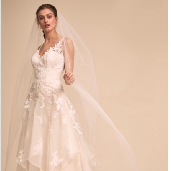BHLDN Accessories - Gorgeous New Wedding Veil from BHLDN
